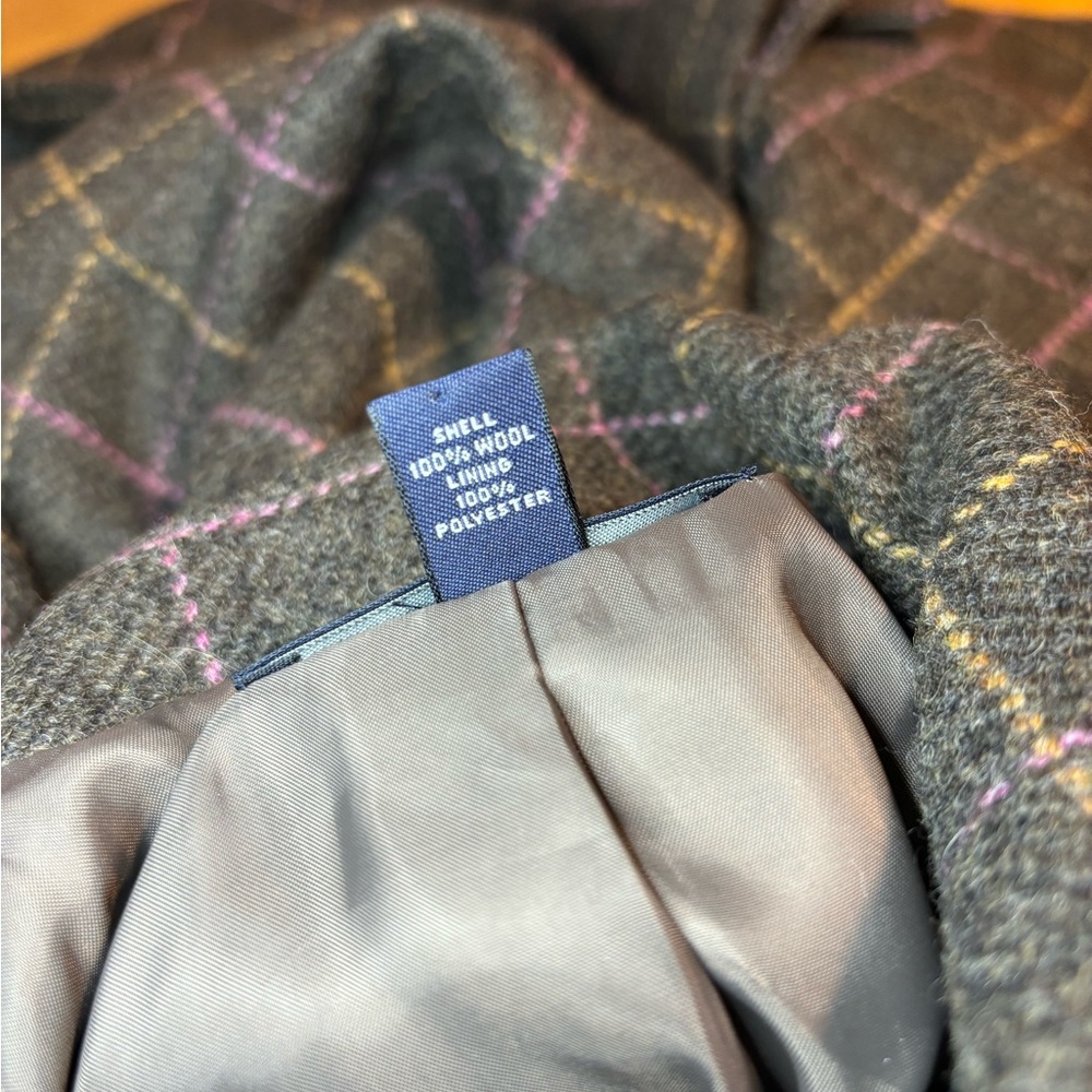 LL Bean Woman’s Wool Suit Jacket - Picture 5 of 8